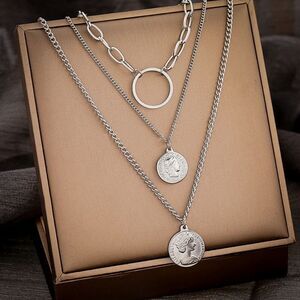 Peso Choker Necklace Set